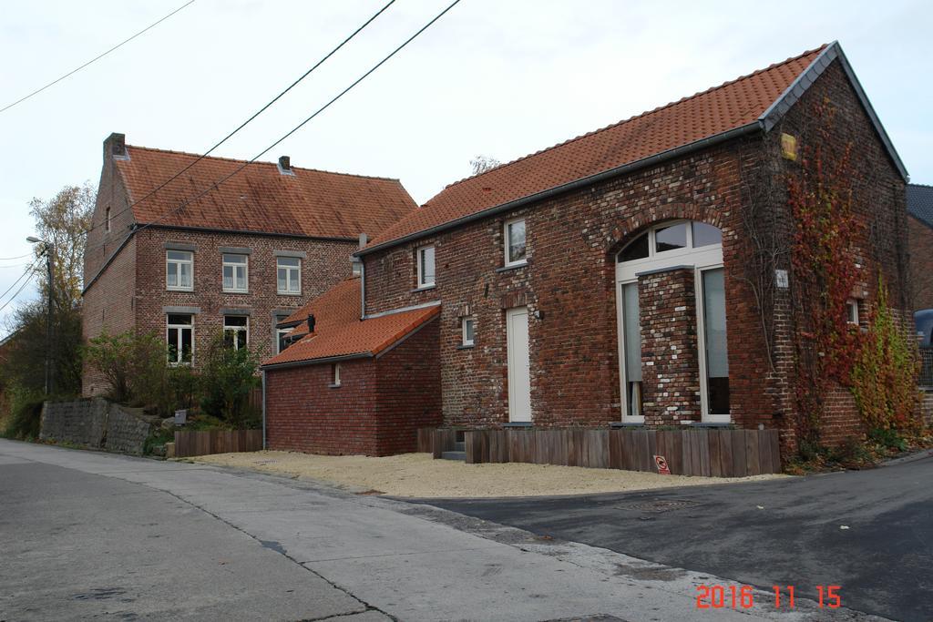 La Petite Maison Sart lez Walhain エクステリア 写真